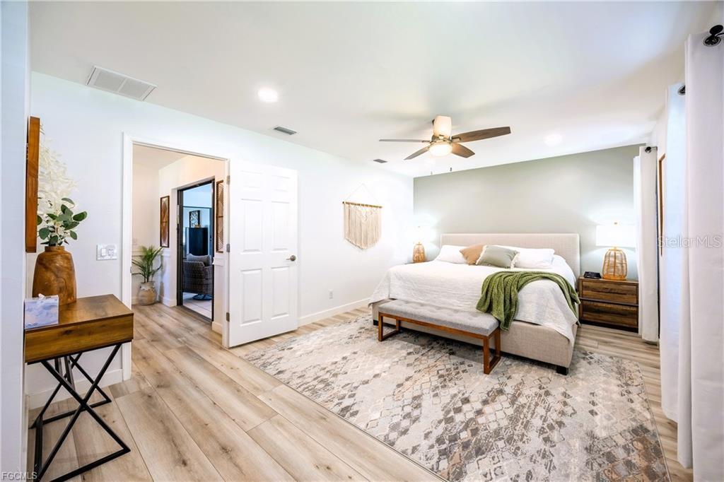 420 SW 37TH ST, CAPE CORAL, FL, 33914