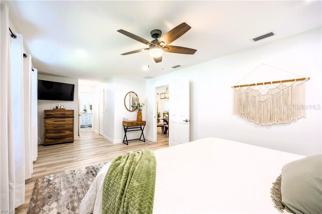 420 SW 37TH ST, CAPE CORAL, FL, 33914