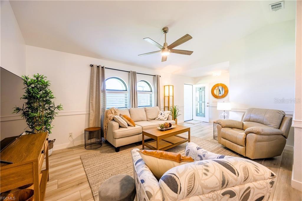 420 SW 37TH ST, CAPE CORAL, FL, 33914