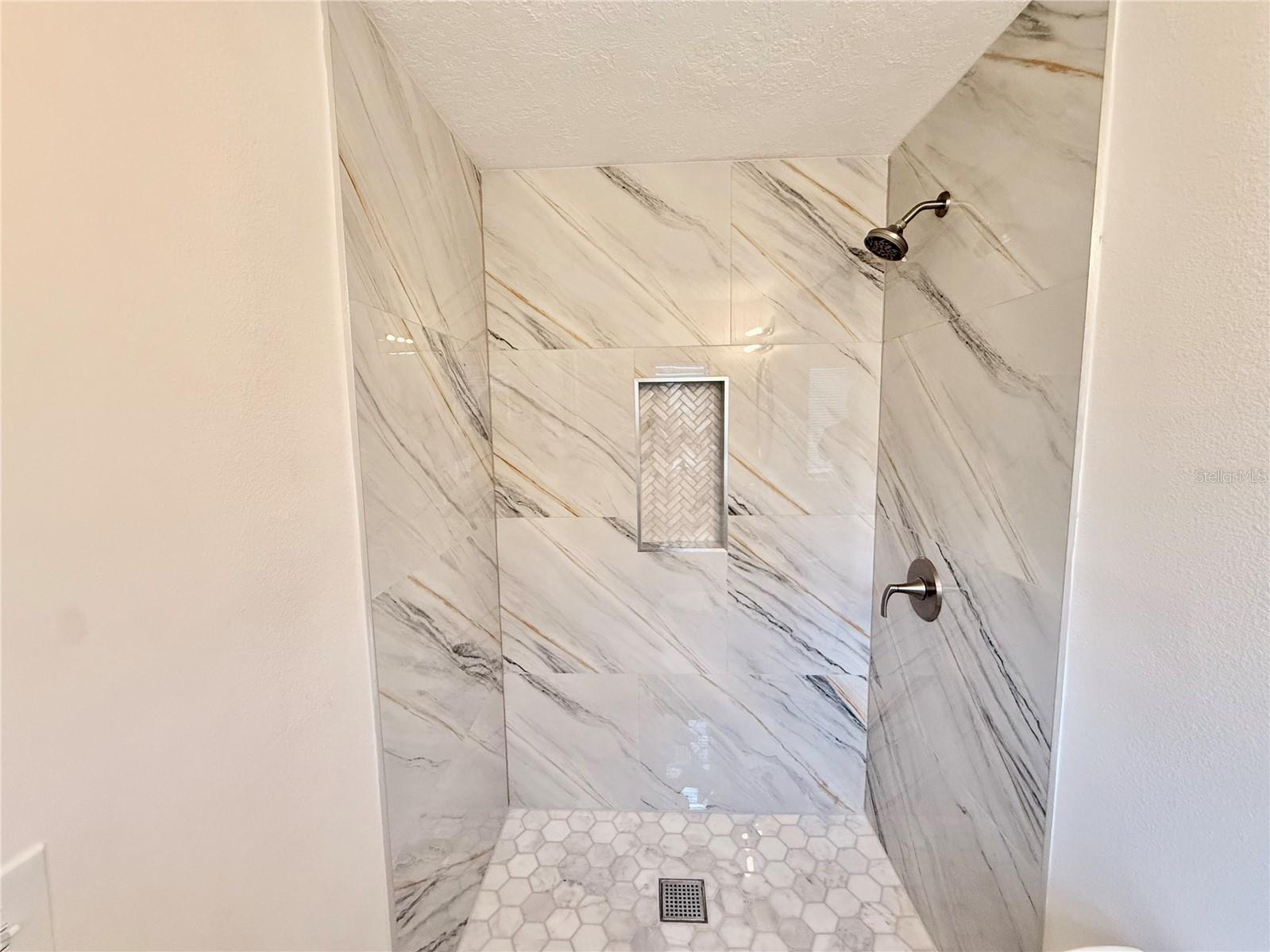 2334 VINCENT RD, ORLANDO, FL, 32817