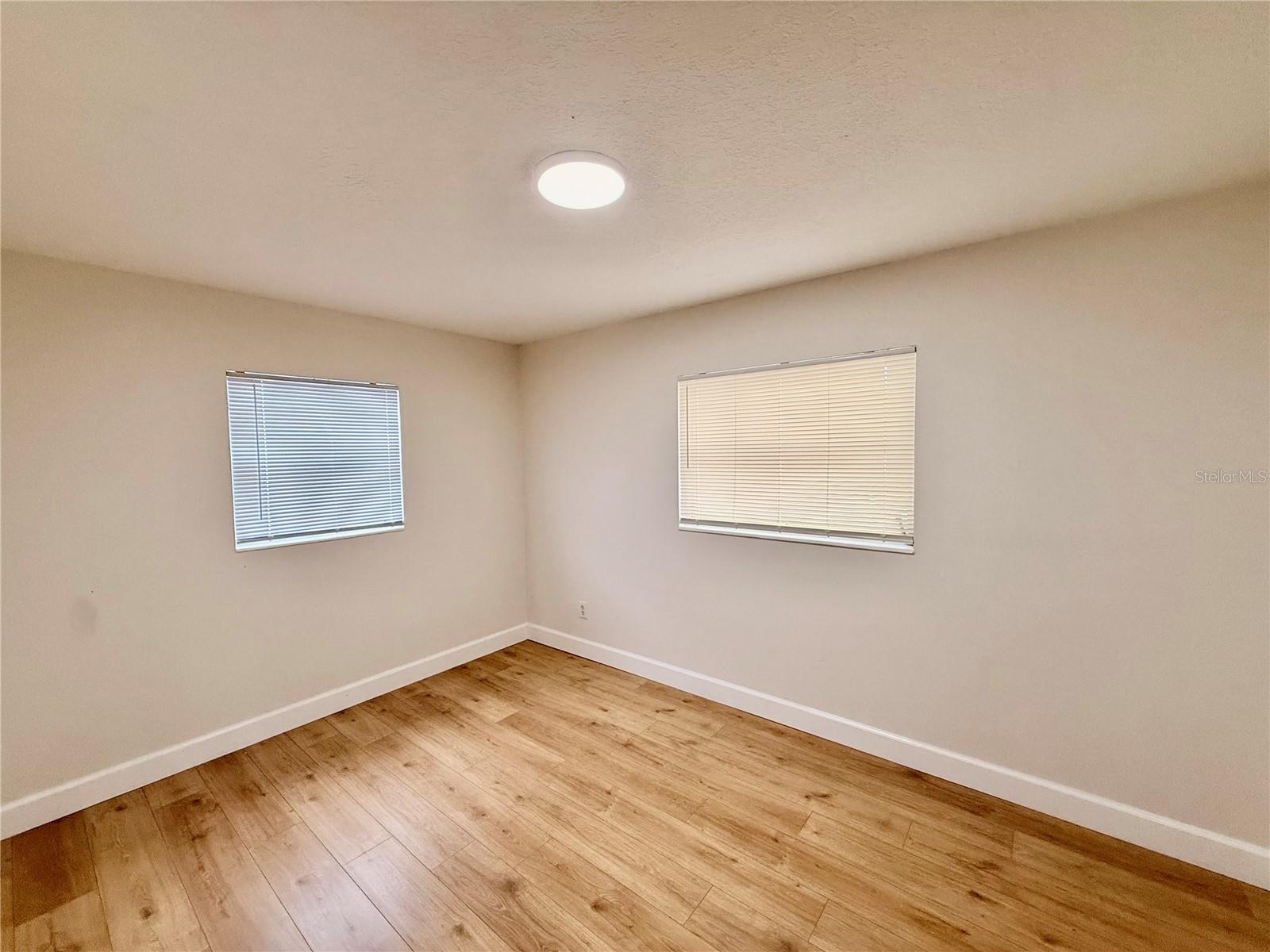 2334 VINCENT RD, ORLANDO, FL, 32817