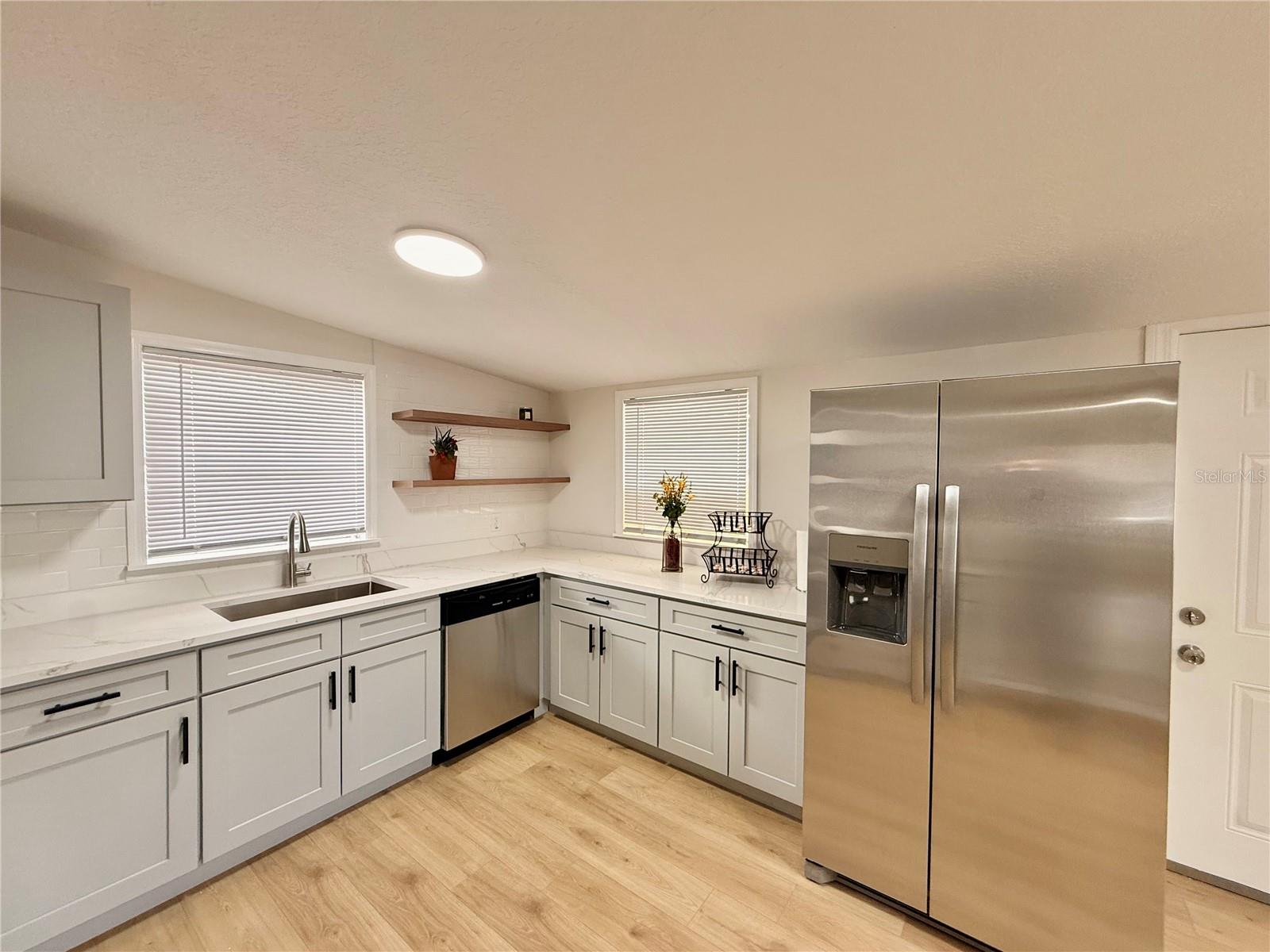 2334 VINCENT RD, ORLANDO, FL, 32817