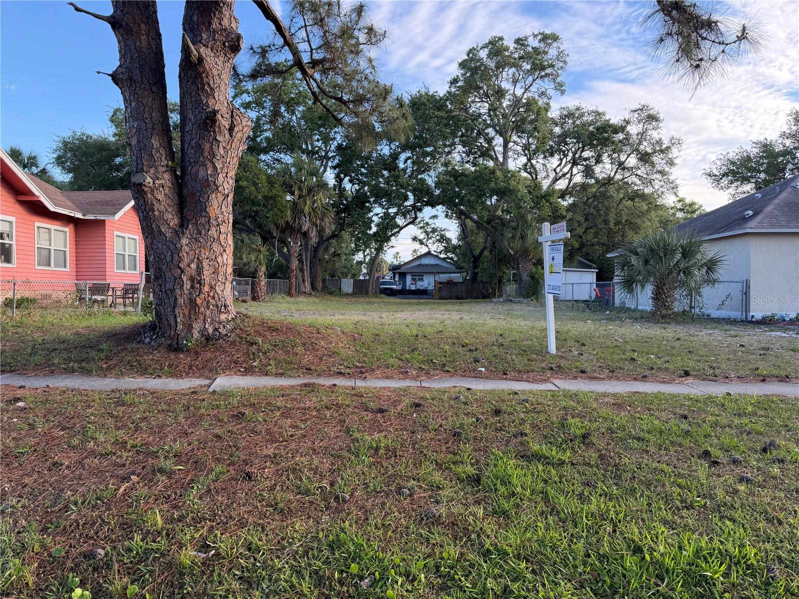 935 20 AVE S, ST PETERSBURG, FL, 33705