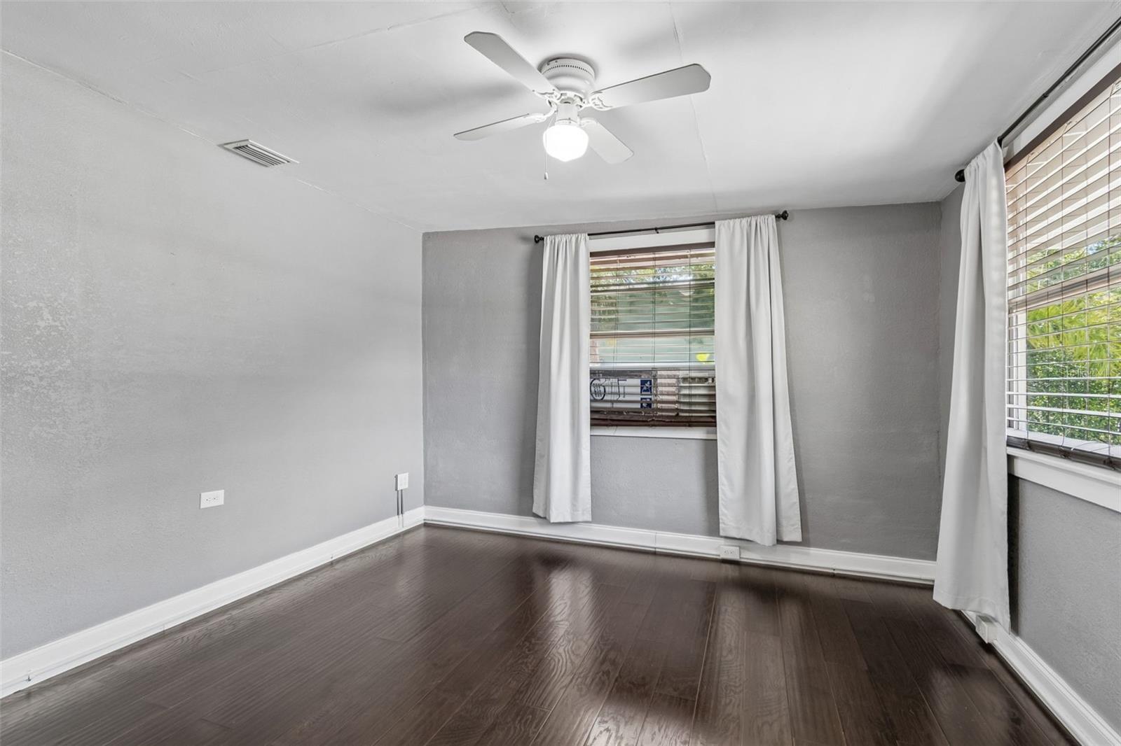 10917 72ND AVE, SEMINOLE, FL, 33772