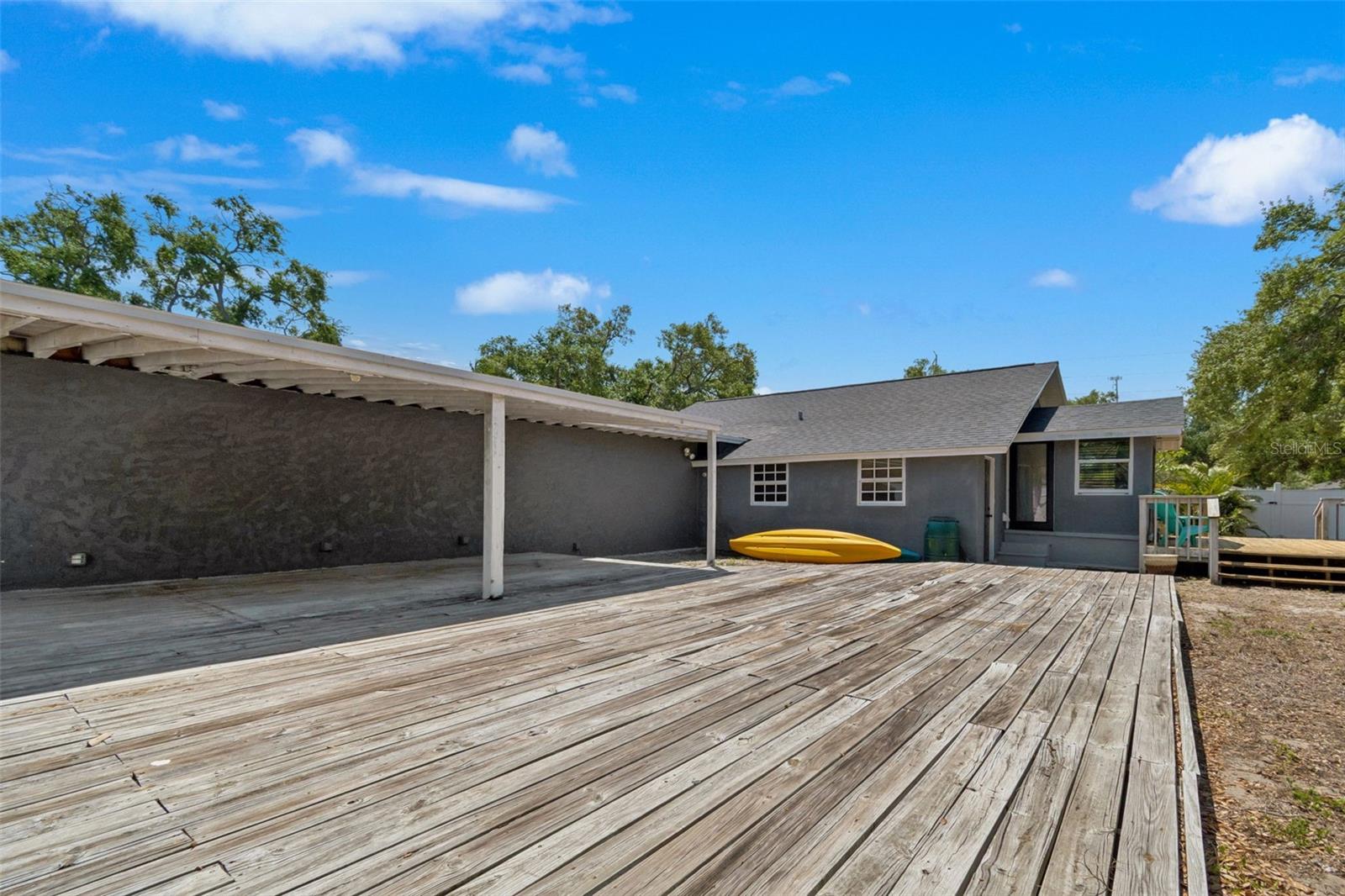 10917 72ND AVE, SEMINOLE, FL, 33772