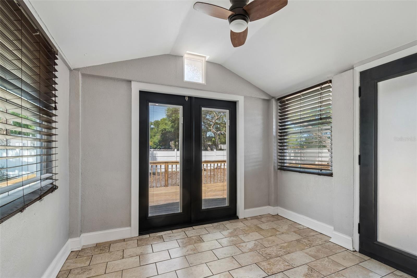 10917 72ND AVE, SEMINOLE, FL, 33772