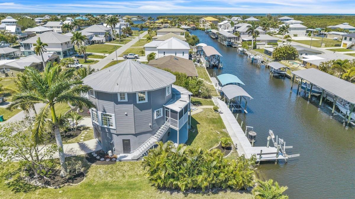 24262 CAPTAIN KIDD BLVD, PUNTA GORDA, FL, 33955
