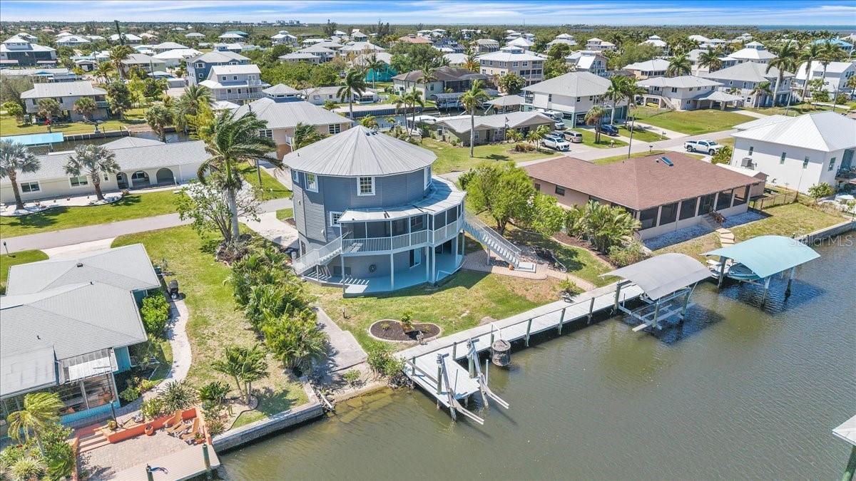 24262 CAPTAIN KIDD BLVD, PUNTA GORDA, FL, 33955