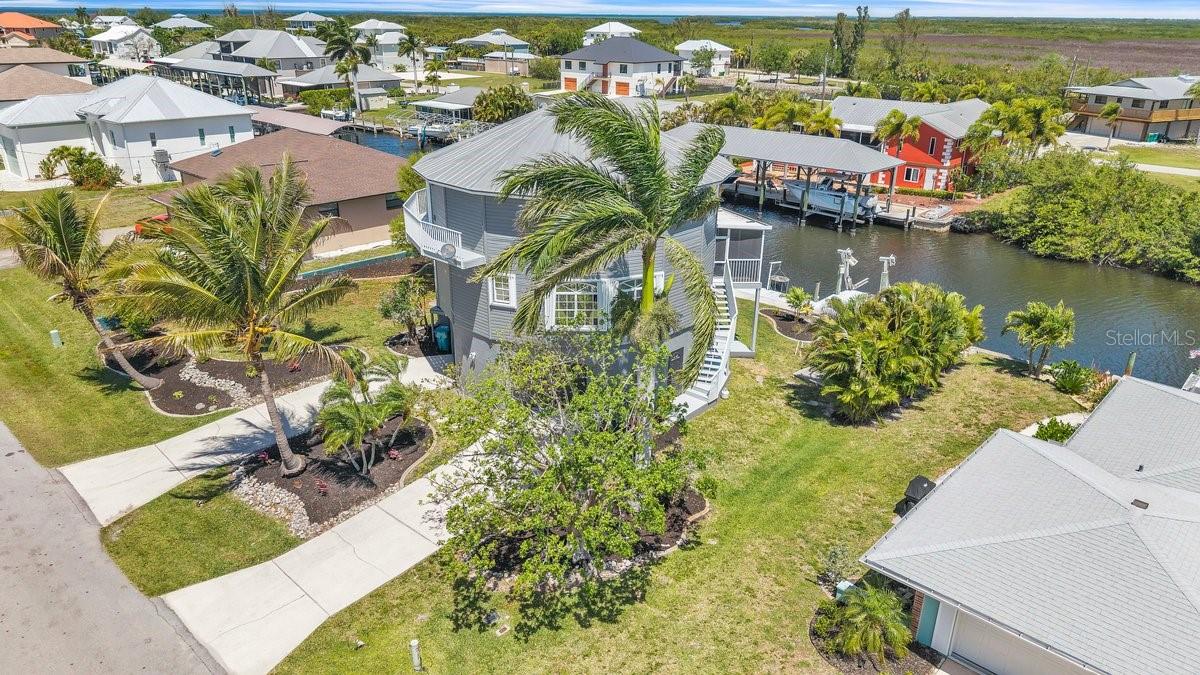 24262 CAPTAIN KIDD BLVD, PUNTA GORDA, FL, 33955