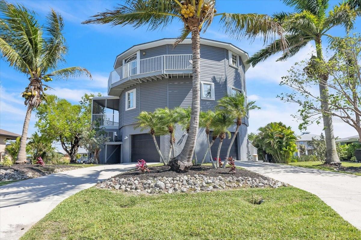 24262 CAPTAIN KIDD BLVD, PUNTA GORDA, FL, 33955