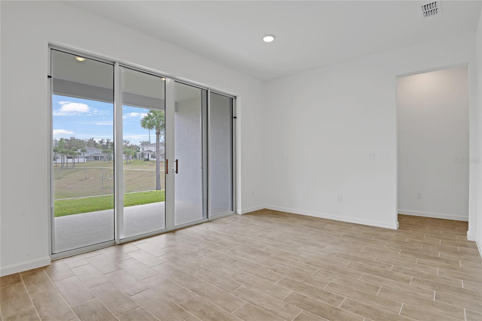 330 ALEXANDRITE ST, DELAND, FL, 32720