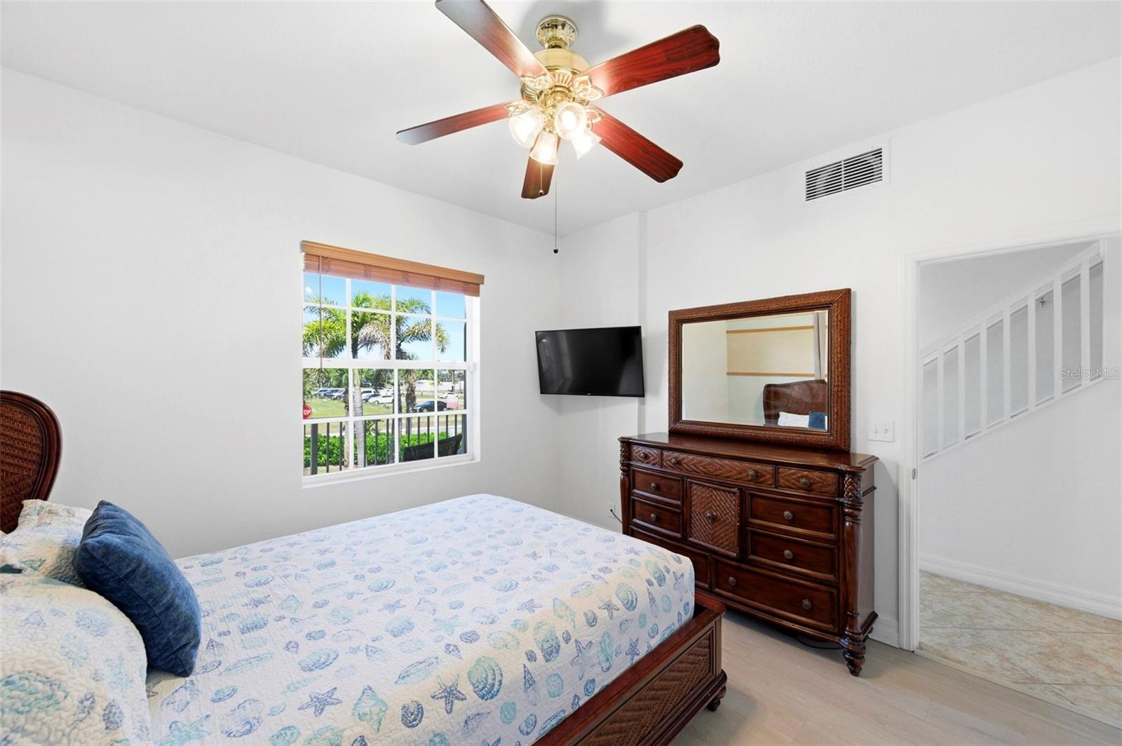 601 BAHIA BEACH BLVD, RUSKIN, FL, 33570