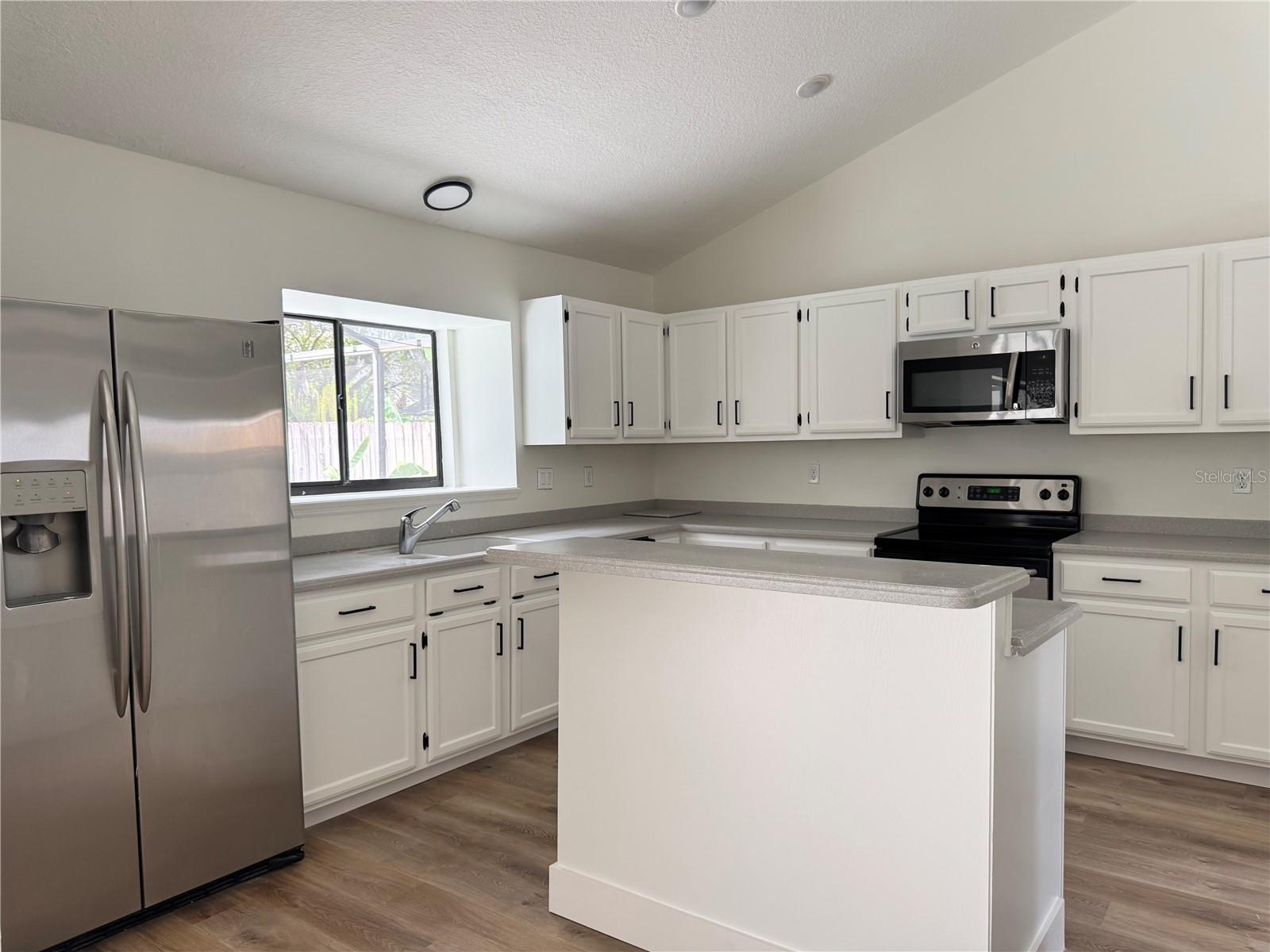 551 W SPRINGTREE WAY, LAKE MARY, FL, 32746