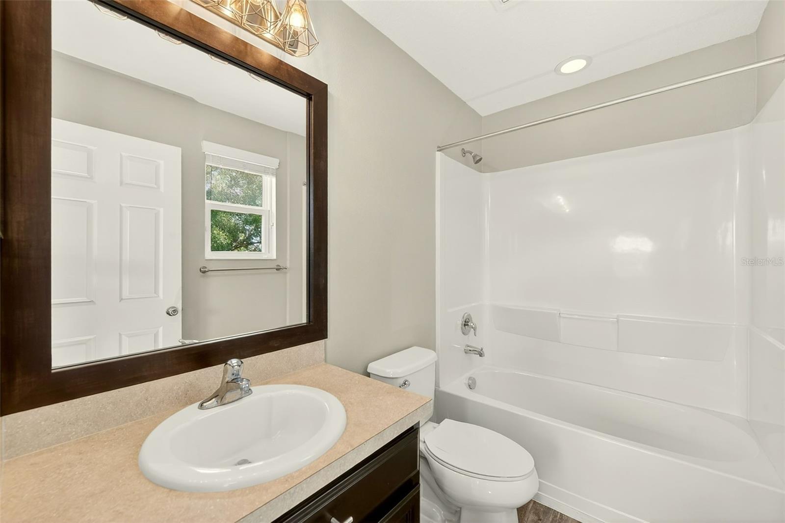 6905 TOWERING SPRUCE DR, RIVERVIEW, FL, 33578