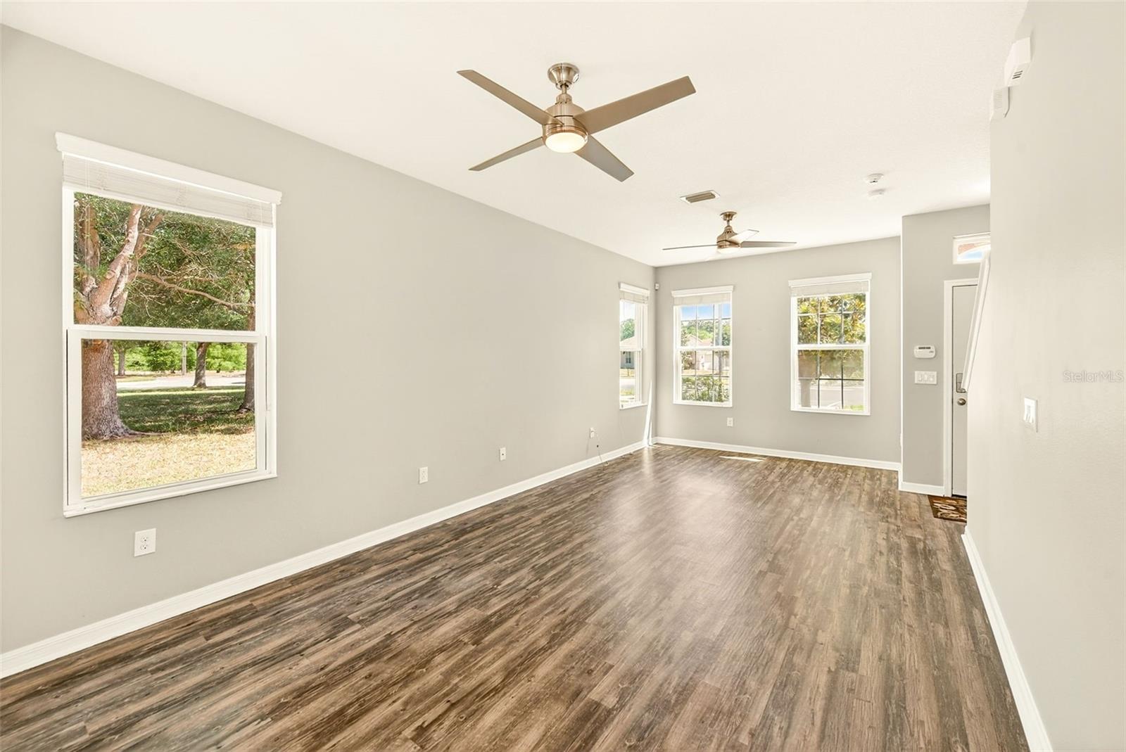 6905 TOWERING SPRUCE DR, RIVERVIEW, FL, 33578