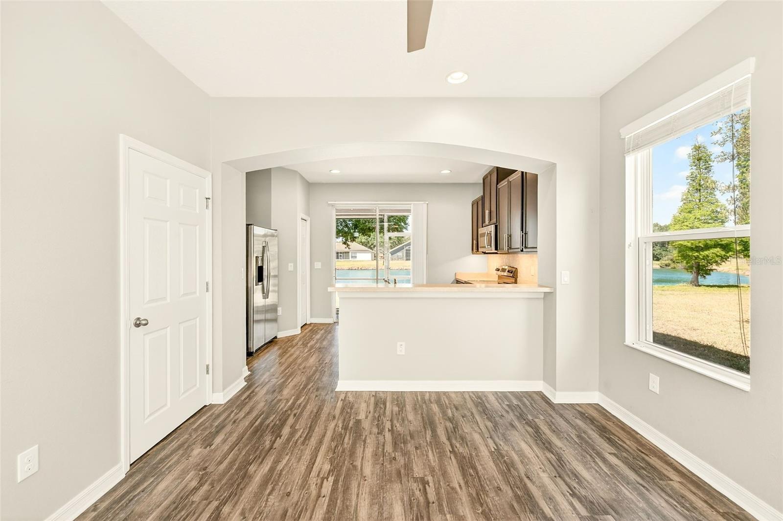 6905 TOWERING SPRUCE DR, RIVERVIEW, FL, 33578