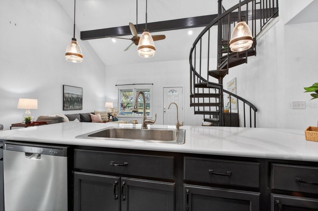 461 OLD STARKE RD, PALATKA, FL, 32177