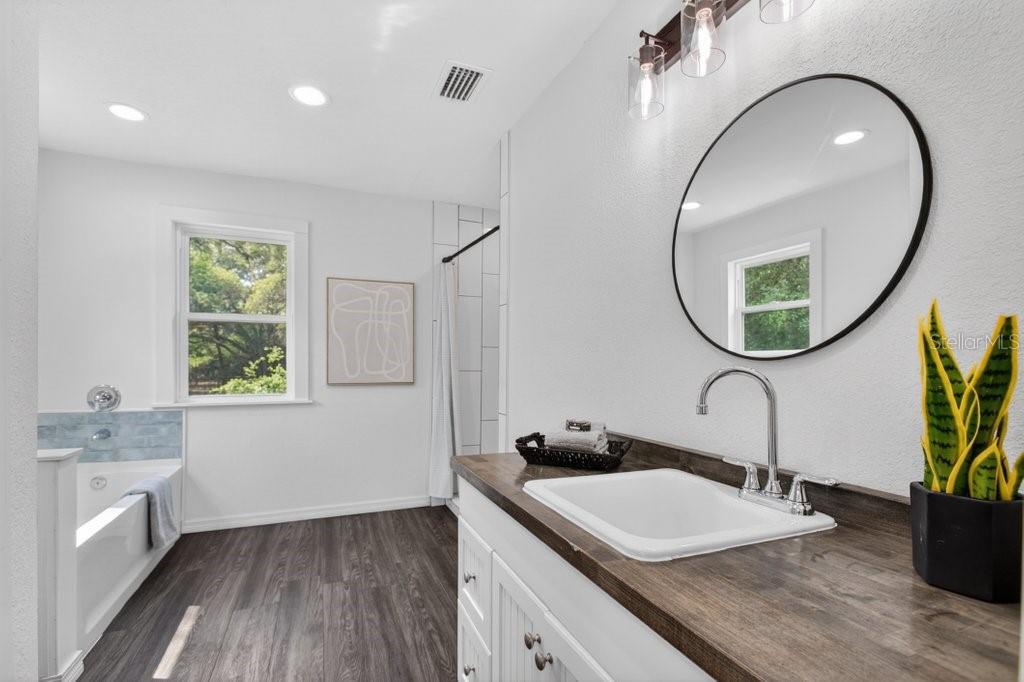 461 OLD STARKE RD, PALATKA, FL, 32177