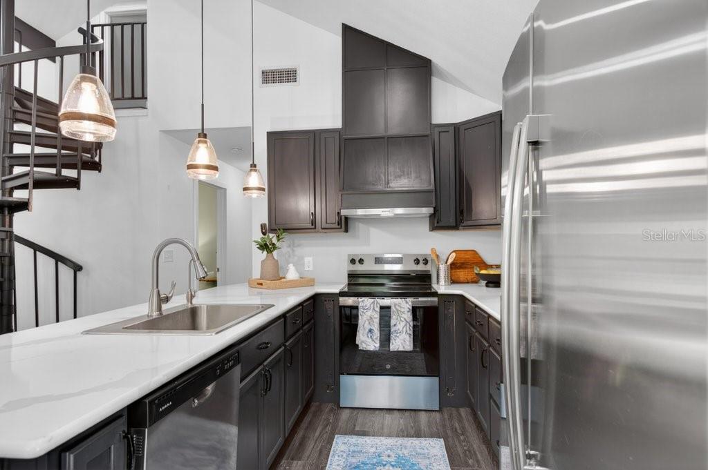 461 OLD STARKE RD, PALATKA, FL, 32177