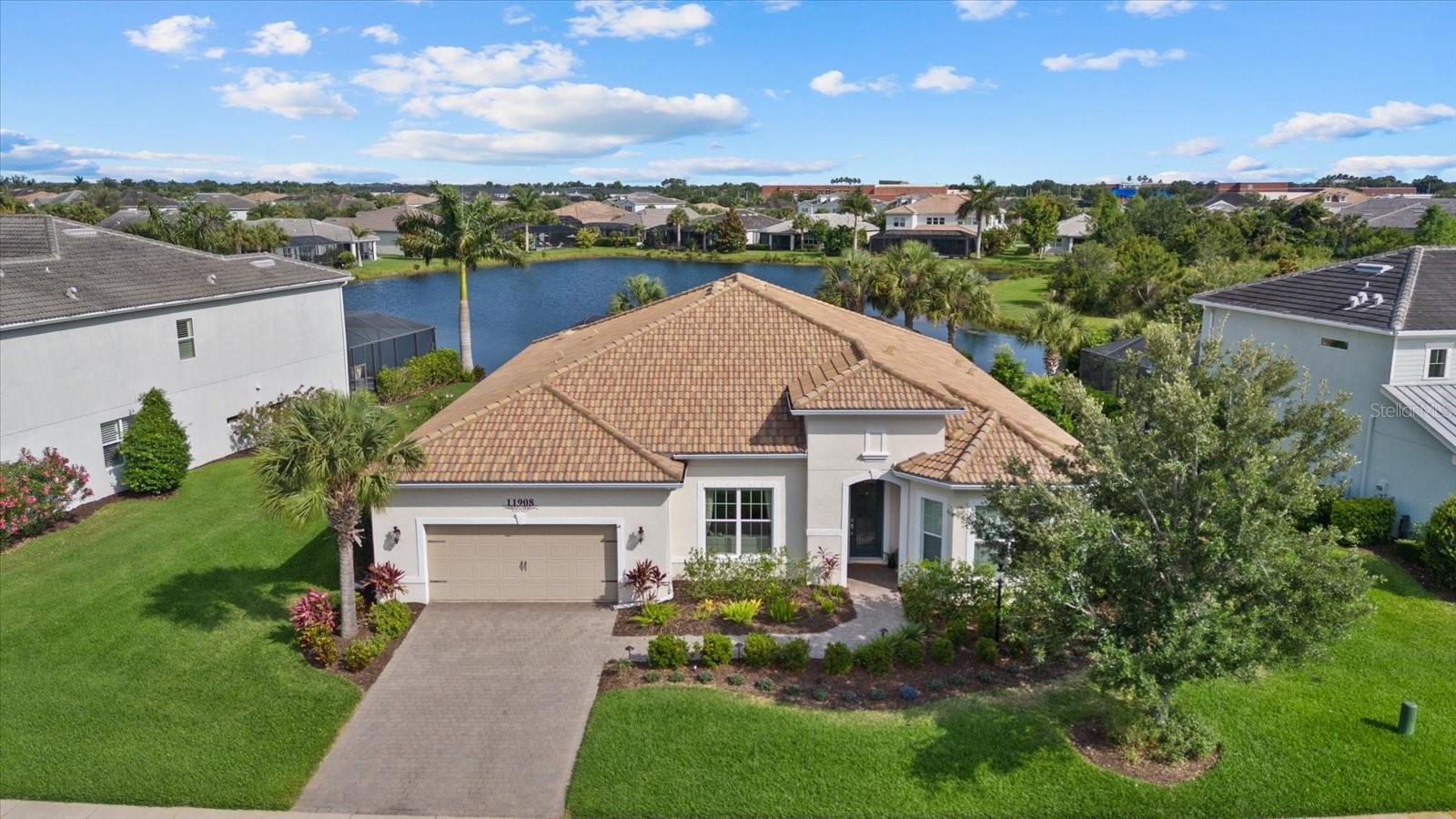 11908 HANCOCK DR, BRADENTON, FL, 34211