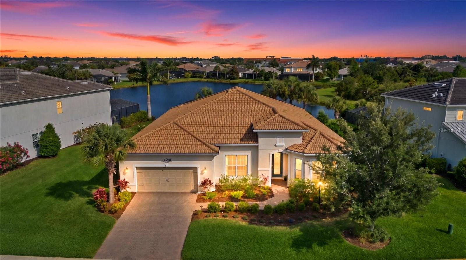 11908 HANCOCK DR, BRADENTON, FL, 34211