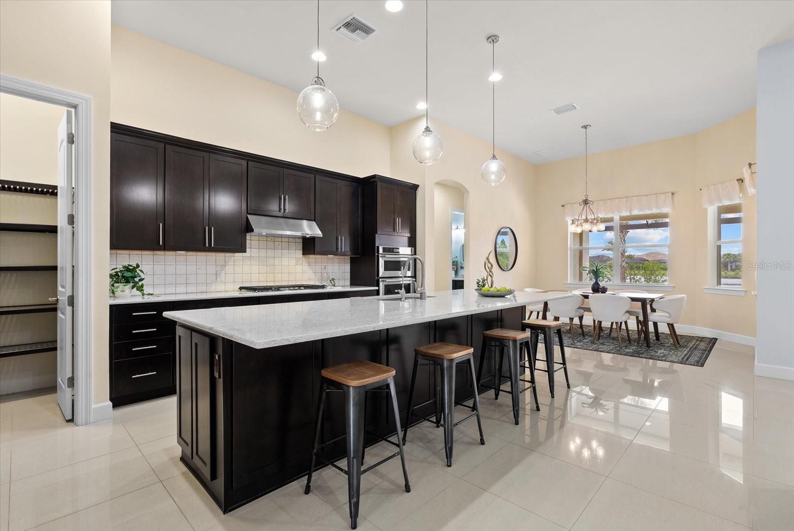 11908 HANCOCK DR, BRADENTON, FL, 34211