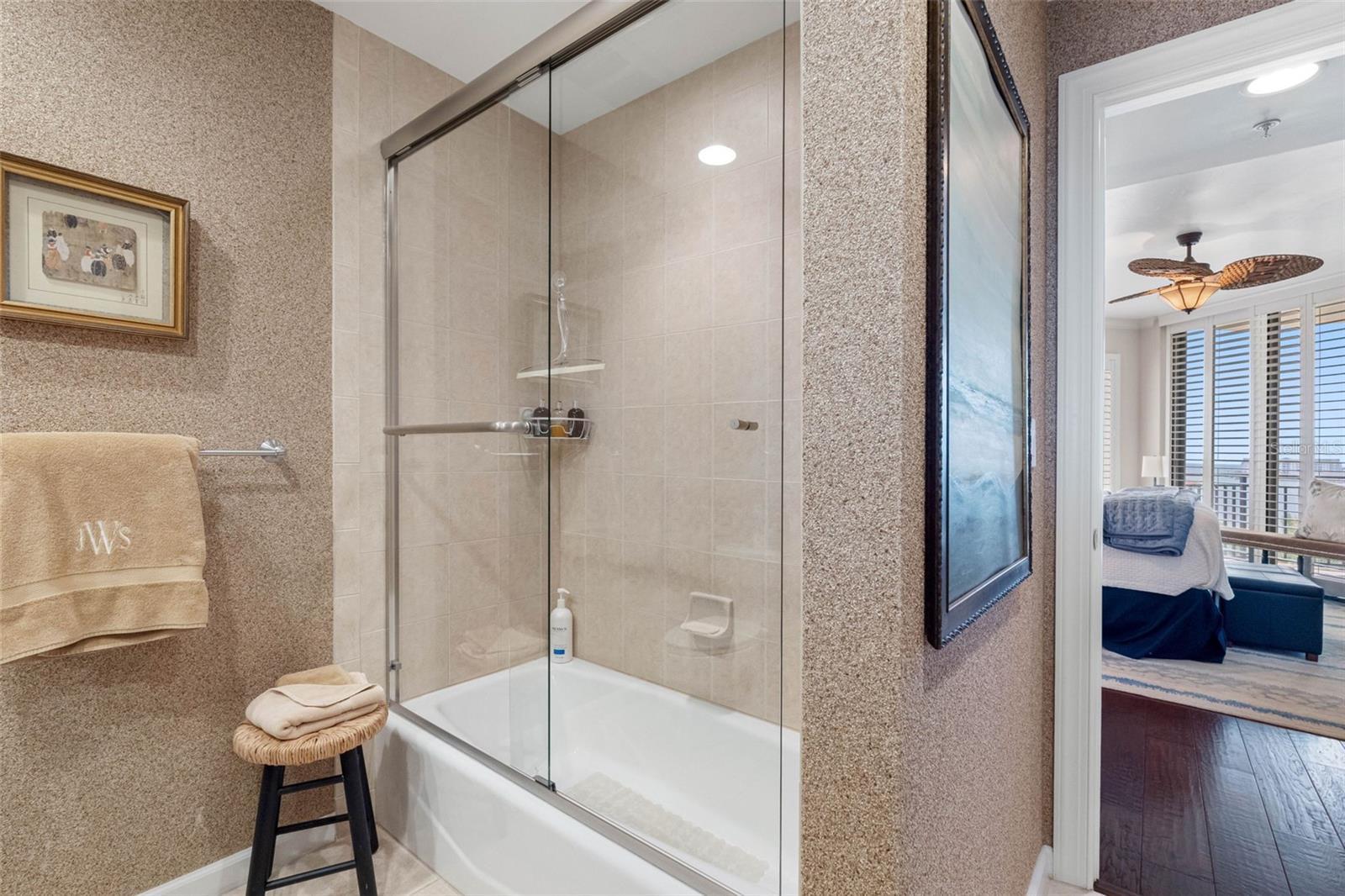 5823 BOWEN DANIEL DR #603, TAMPA, FL, 33616