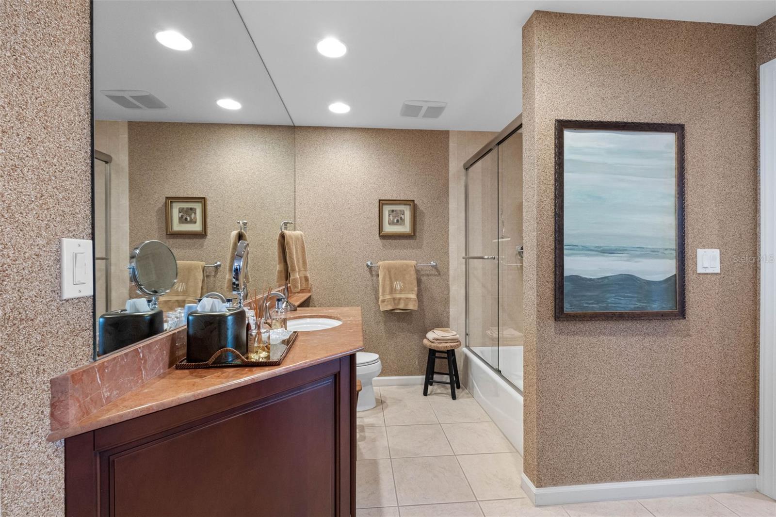 5823 BOWEN DANIEL DR #603, TAMPA, FL, 33616