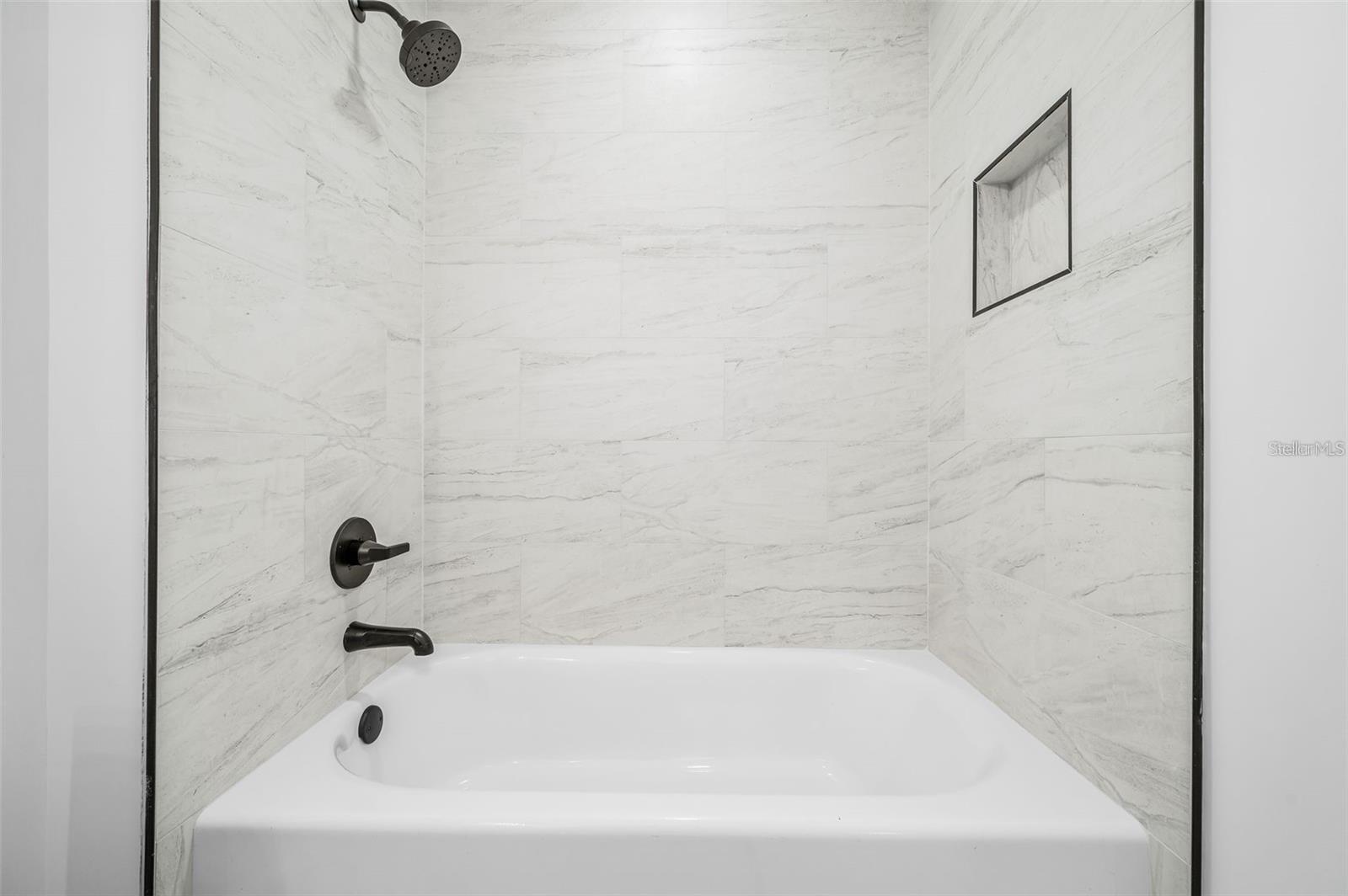 1523 NE 1ST AVE, GAINESVILLE, FL, 32641