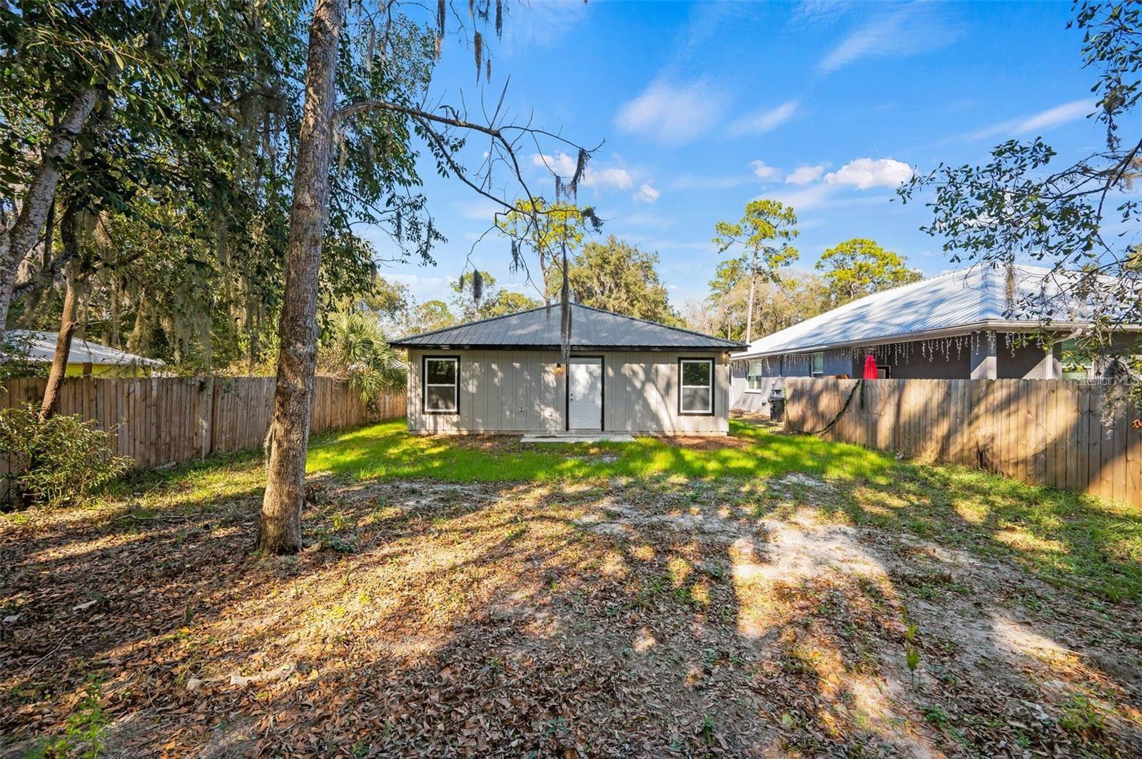 1523 NE 1ST AVE, GAINESVILLE, FL, 32641