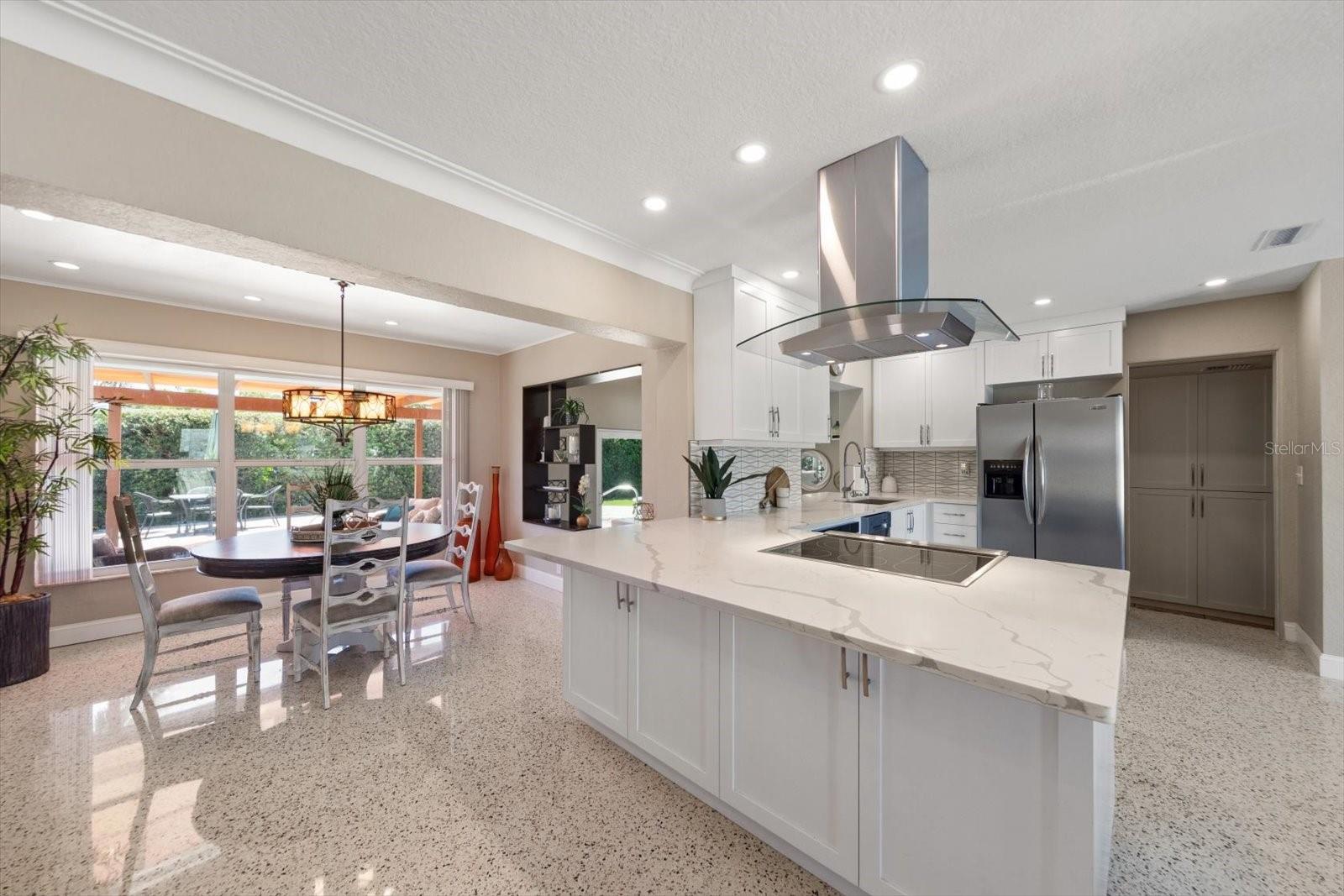 13996 BARBADOS DR, SEMINOLE, FL, 33776