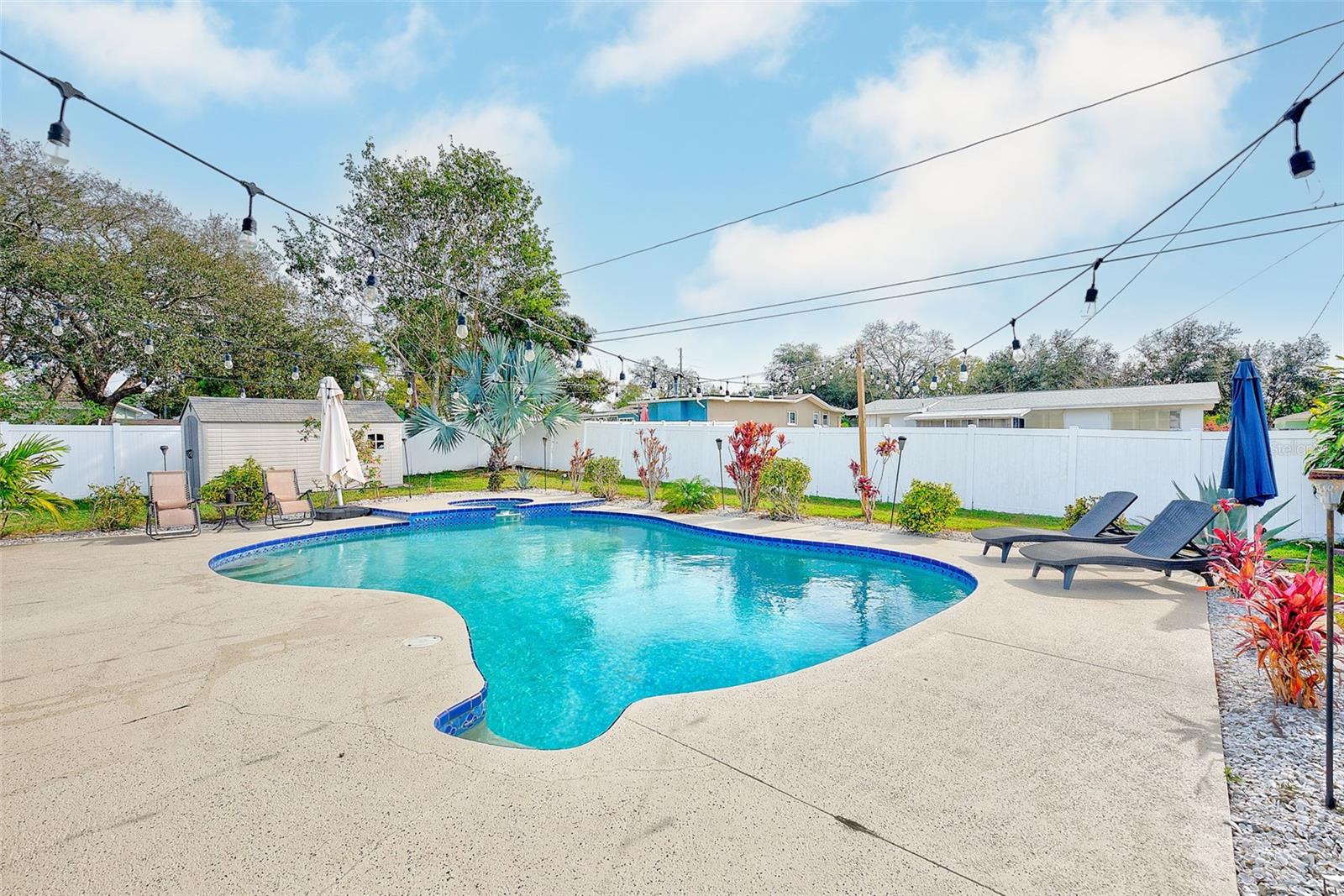 2032 GATEWOOD DR, LARGO, FL, 33770