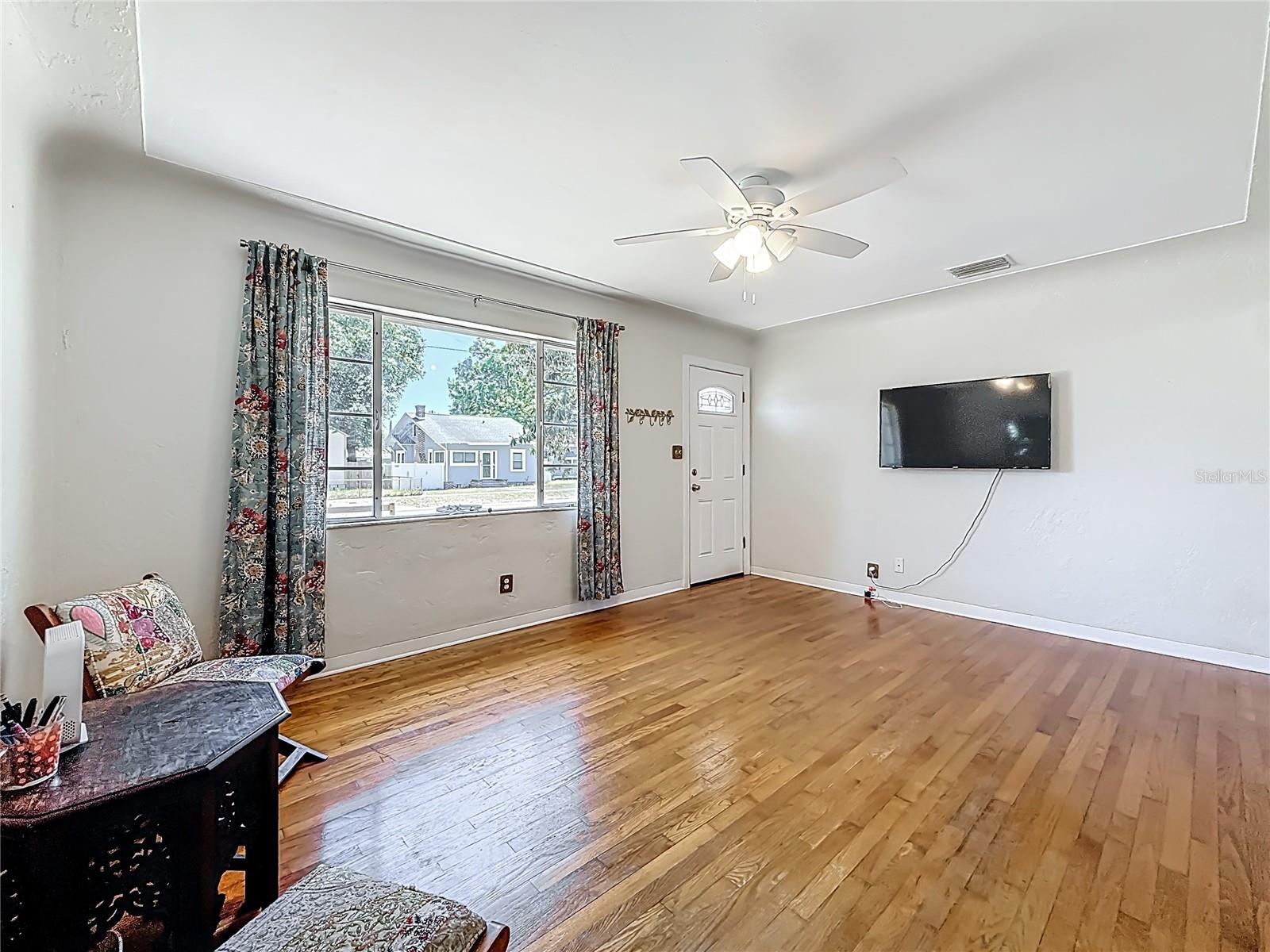 2435 14TH AVE N, ST PETERSBURG, FL, 33713