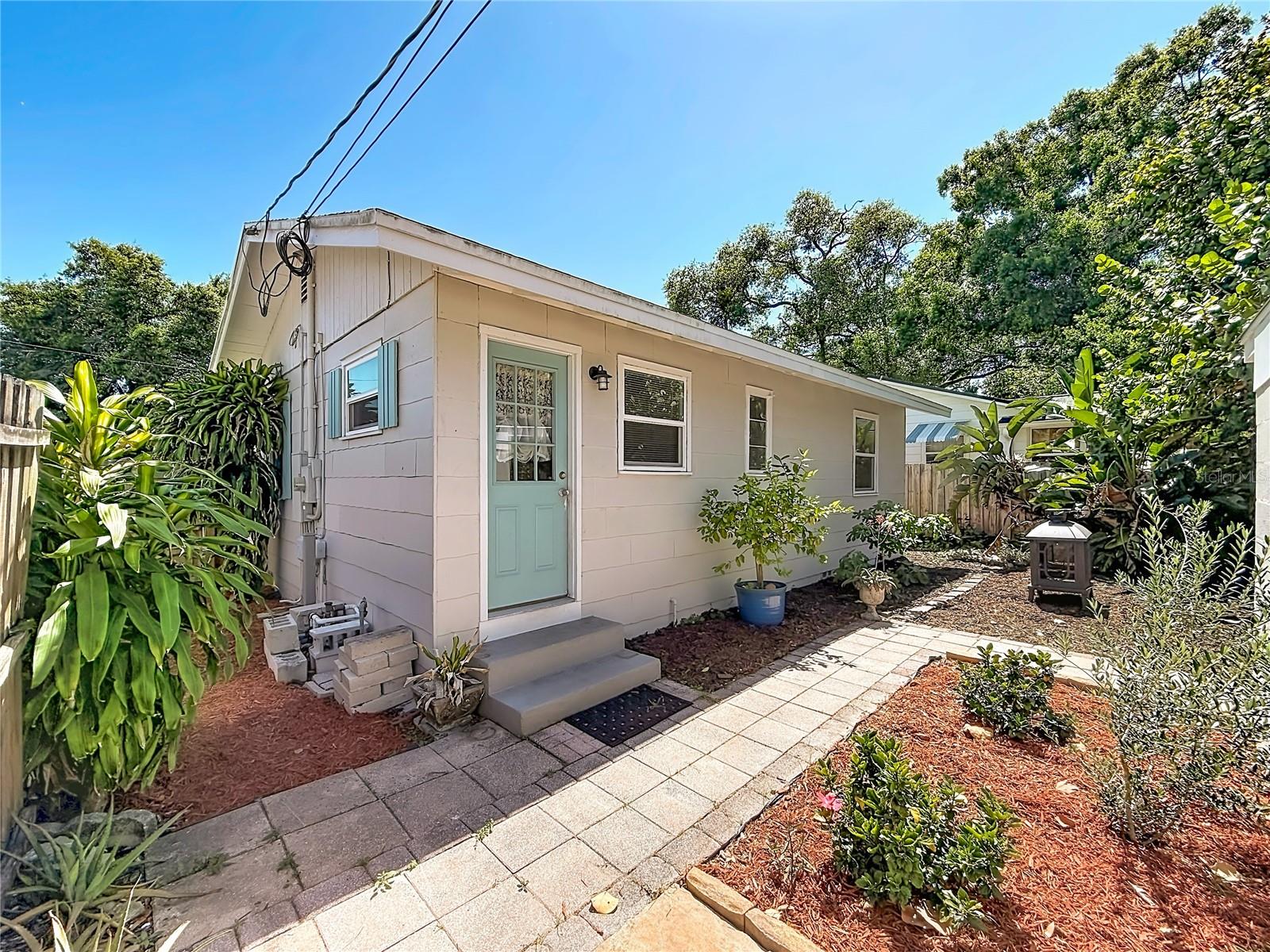 2435 14TH AVE N, ST PETERSBURG, FL, 33713