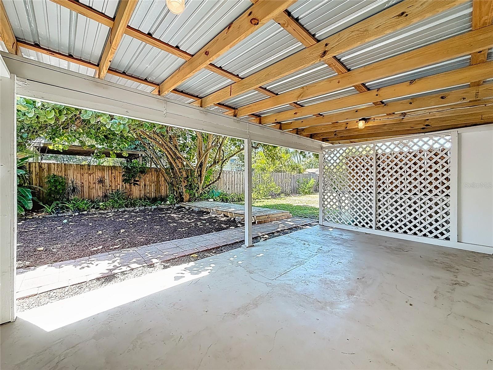 2435 14TH AVE N, ST PETERSBURG, FL, 33713