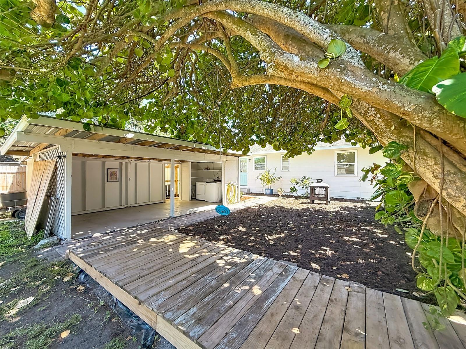 2435 14TH AVE N, ST PETERSBURG, FL, 33713