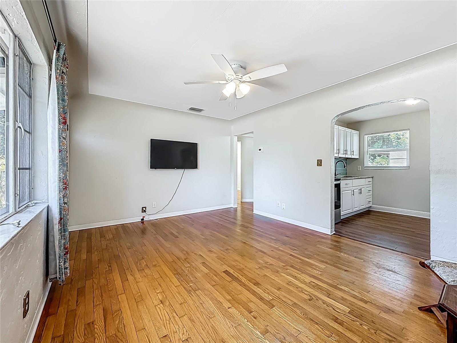 2435 14TH AVE N, ST PETERSBURG, FL, 33713