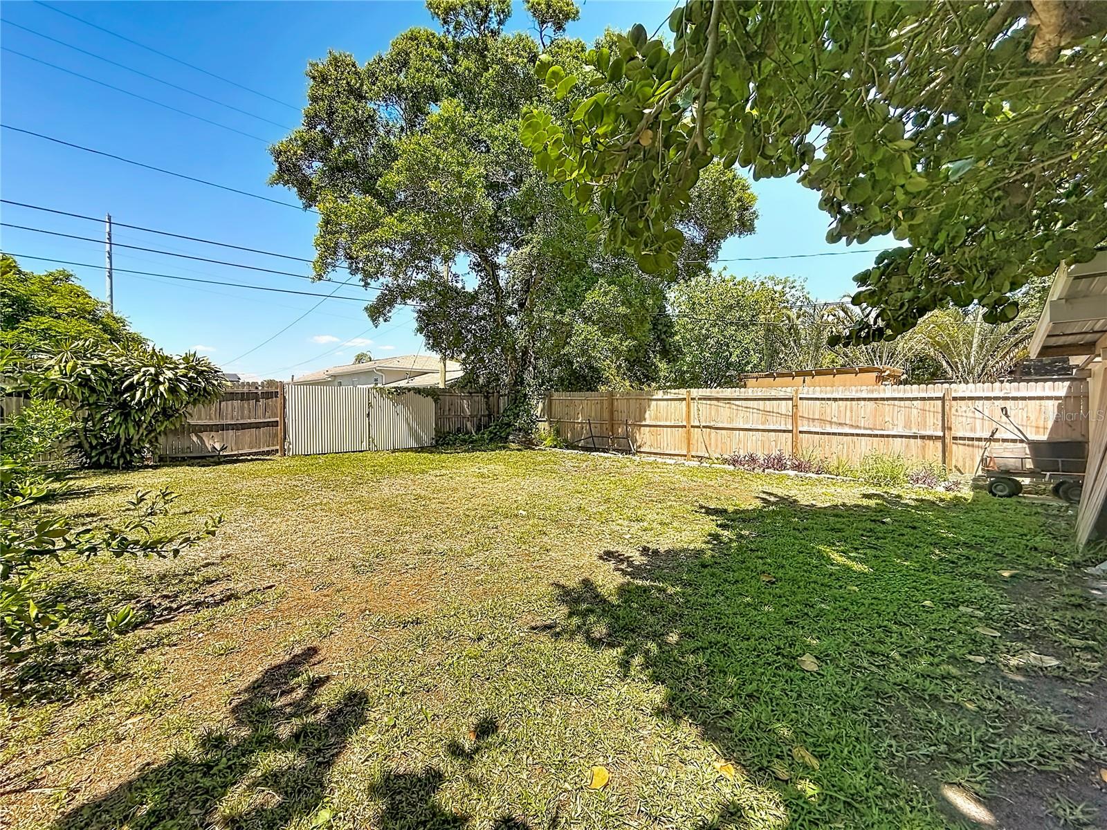 2435 14TH AVE N, ST PETERSBURG, FL, 33713