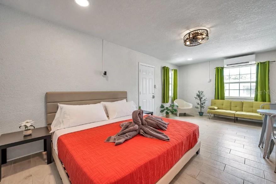 602 POINSETTIA AVE, CLEARWATER BEACH, FL, 33767