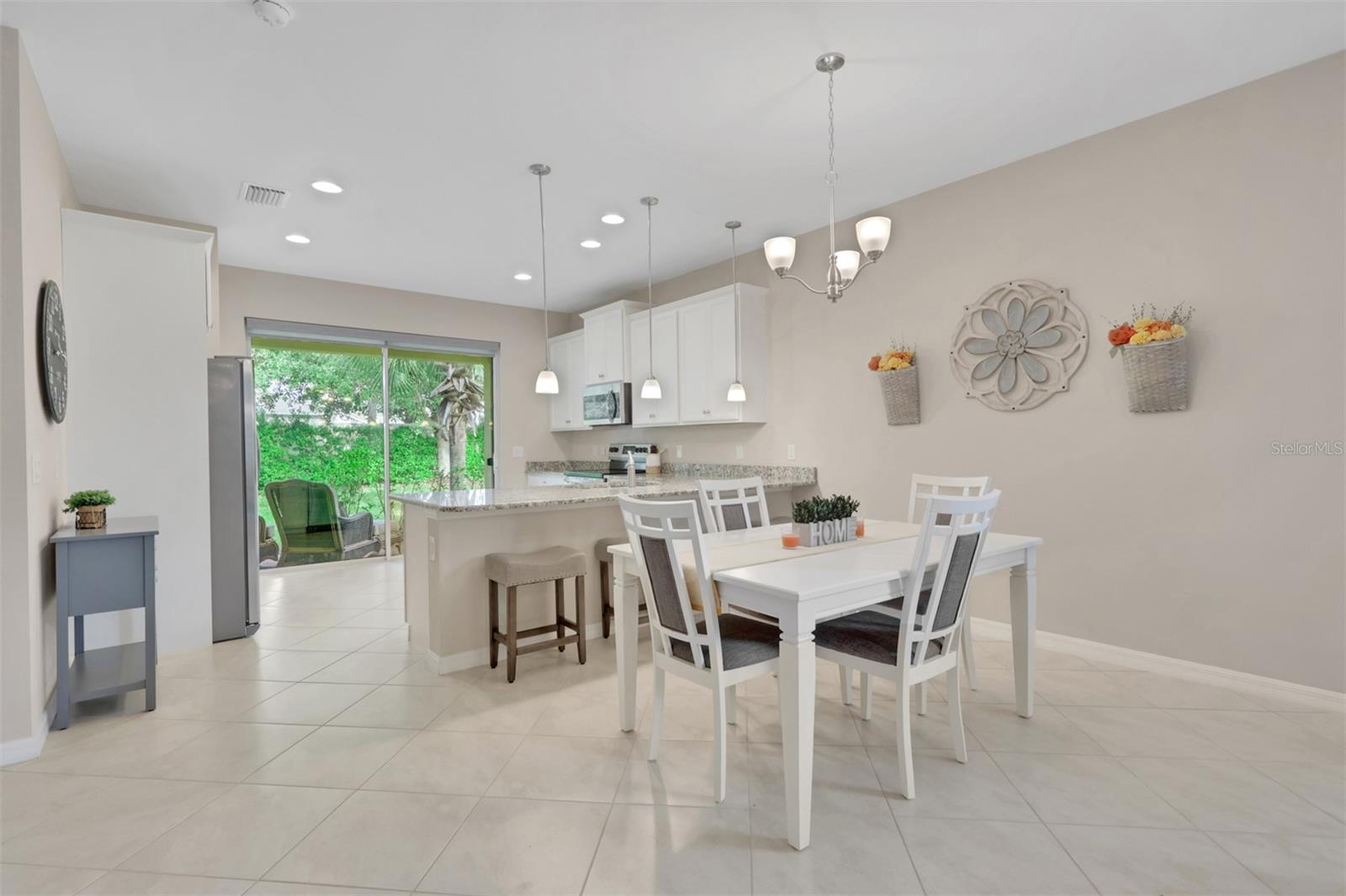 2119 SUMMERSWEET DR, ALVA, FL, 33920