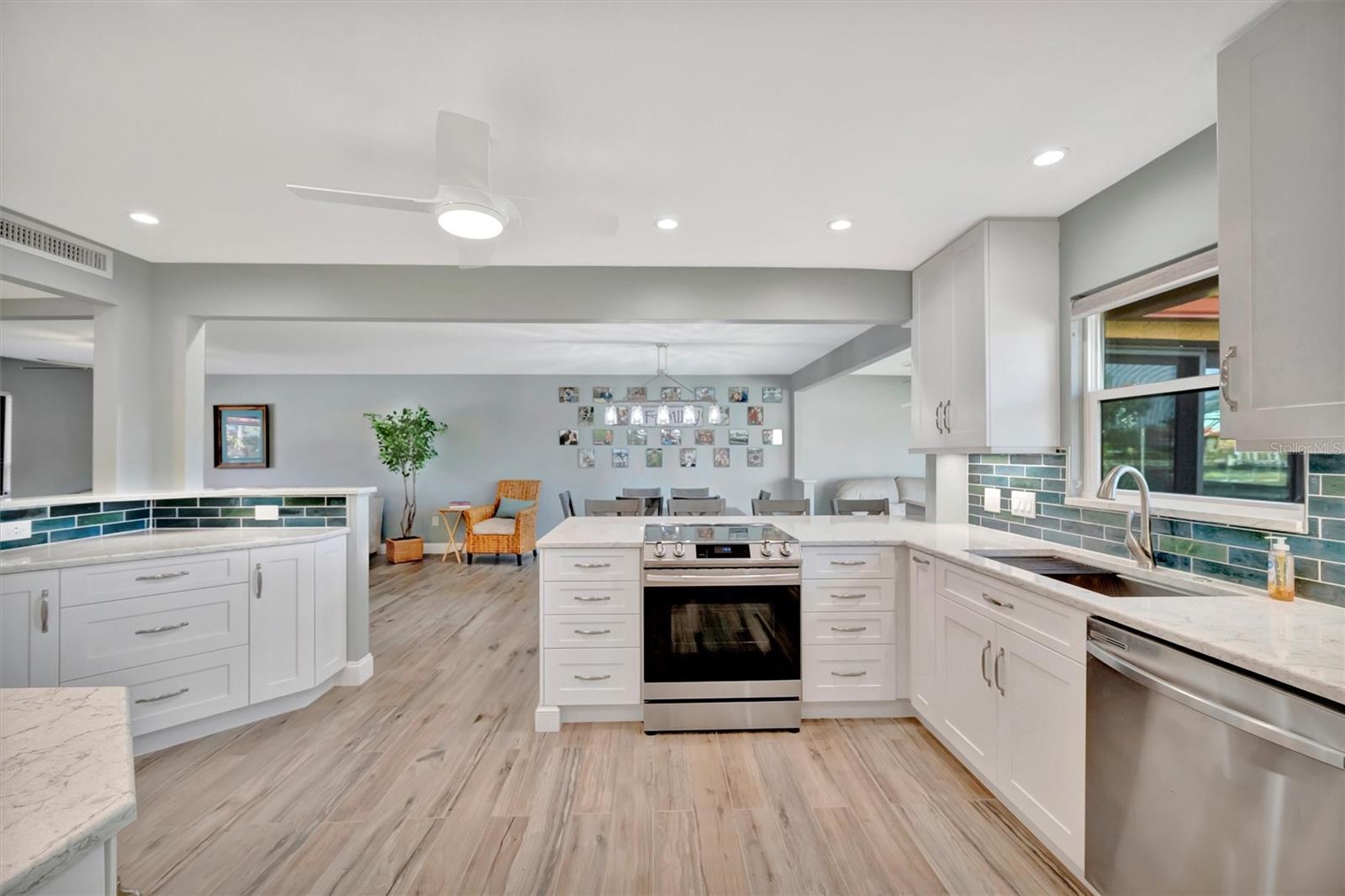 9517 AZURE CV, BRADENTON, FL, 34210