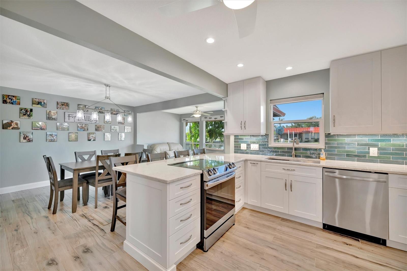 9517 AZURE CV, BRADENTON, FL, 34210