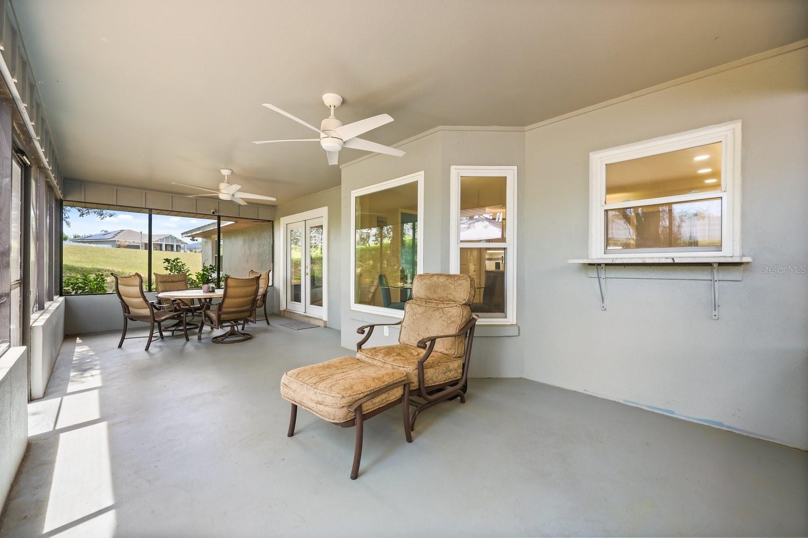 37153 COUNTY ROAD 452, GRAND ISLAND, FL, 32735