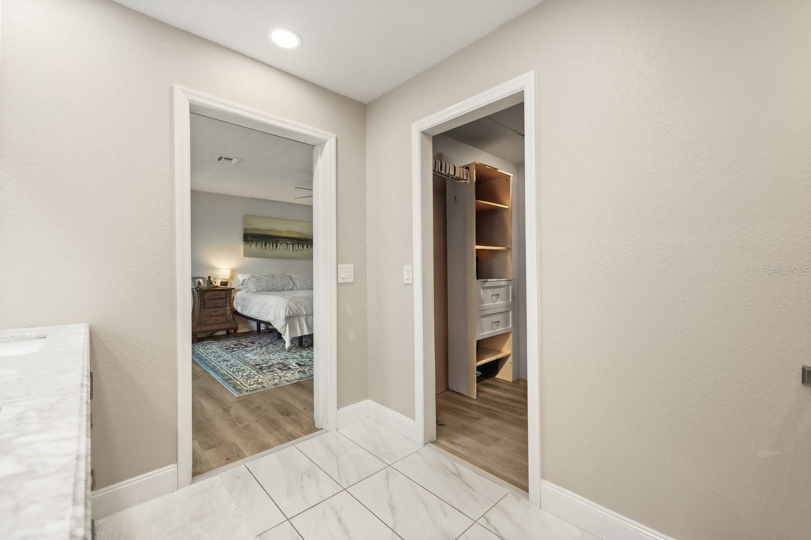 37153 COUNTY ROAD 452, GRAND ISLAND, FL, 32735