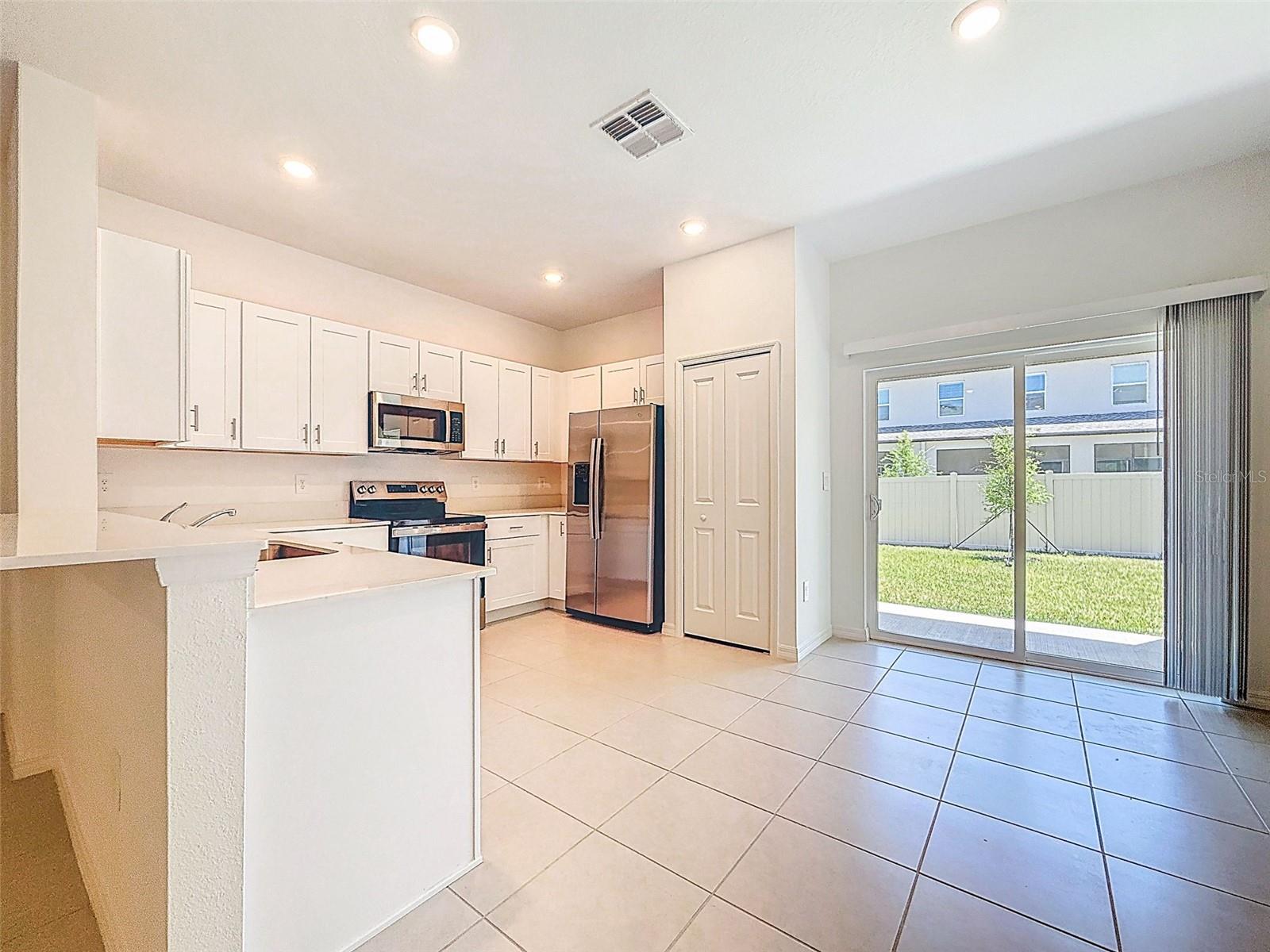 2671 BUTTERCUP LUCINE LN, RUSKIN, FL, 33570