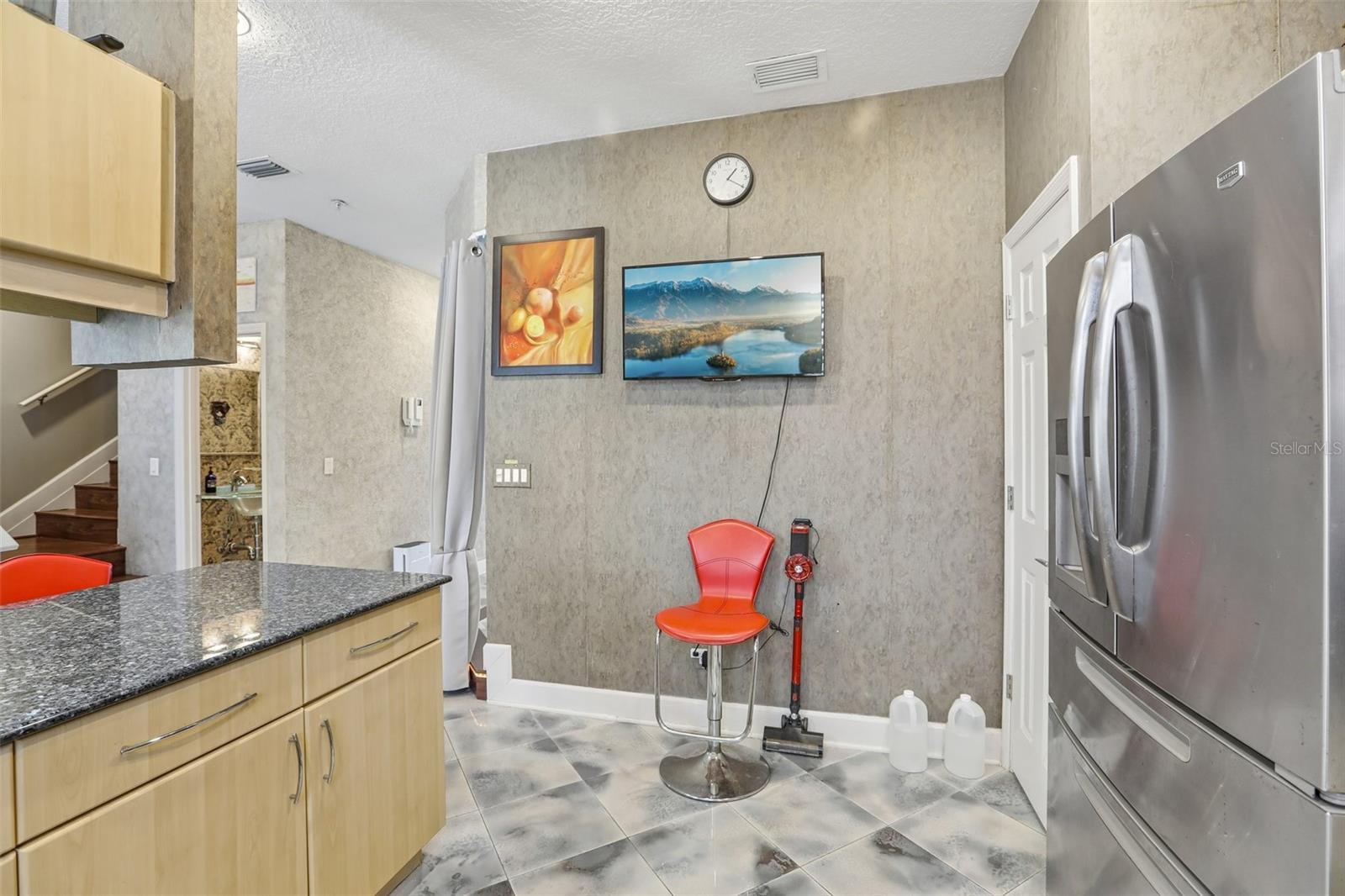 113 YACHT CLUB CIR, NORTH REDINGTON BEACH, FL, 33708