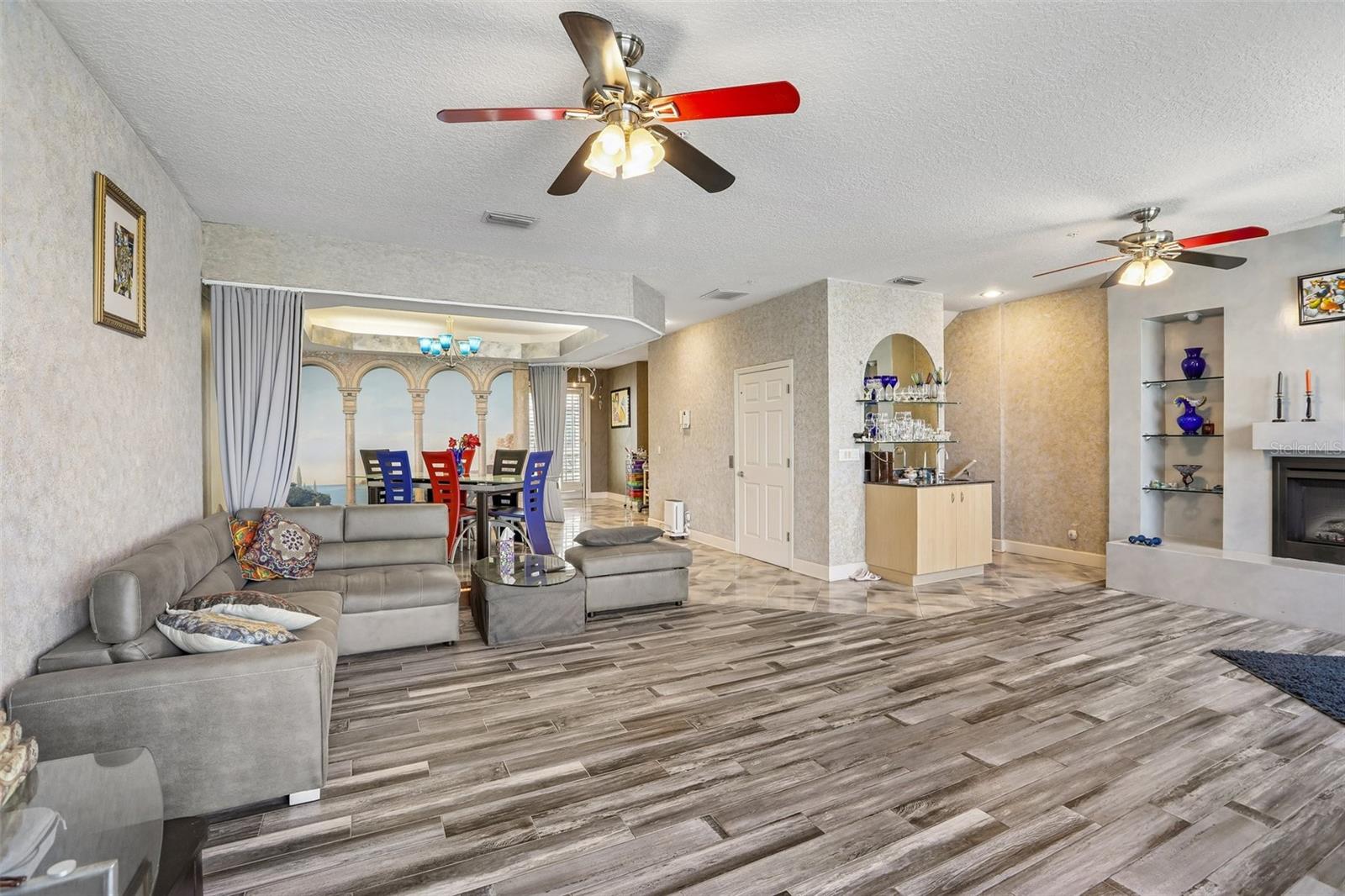 113 YACHT CLUB CIR, NORTH REDINGTON BEACH, FL, 33708