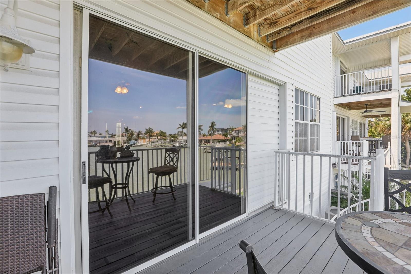 113 YACHT CLUB CIR, NORTH REDINGTON BEACH, FL, 33708