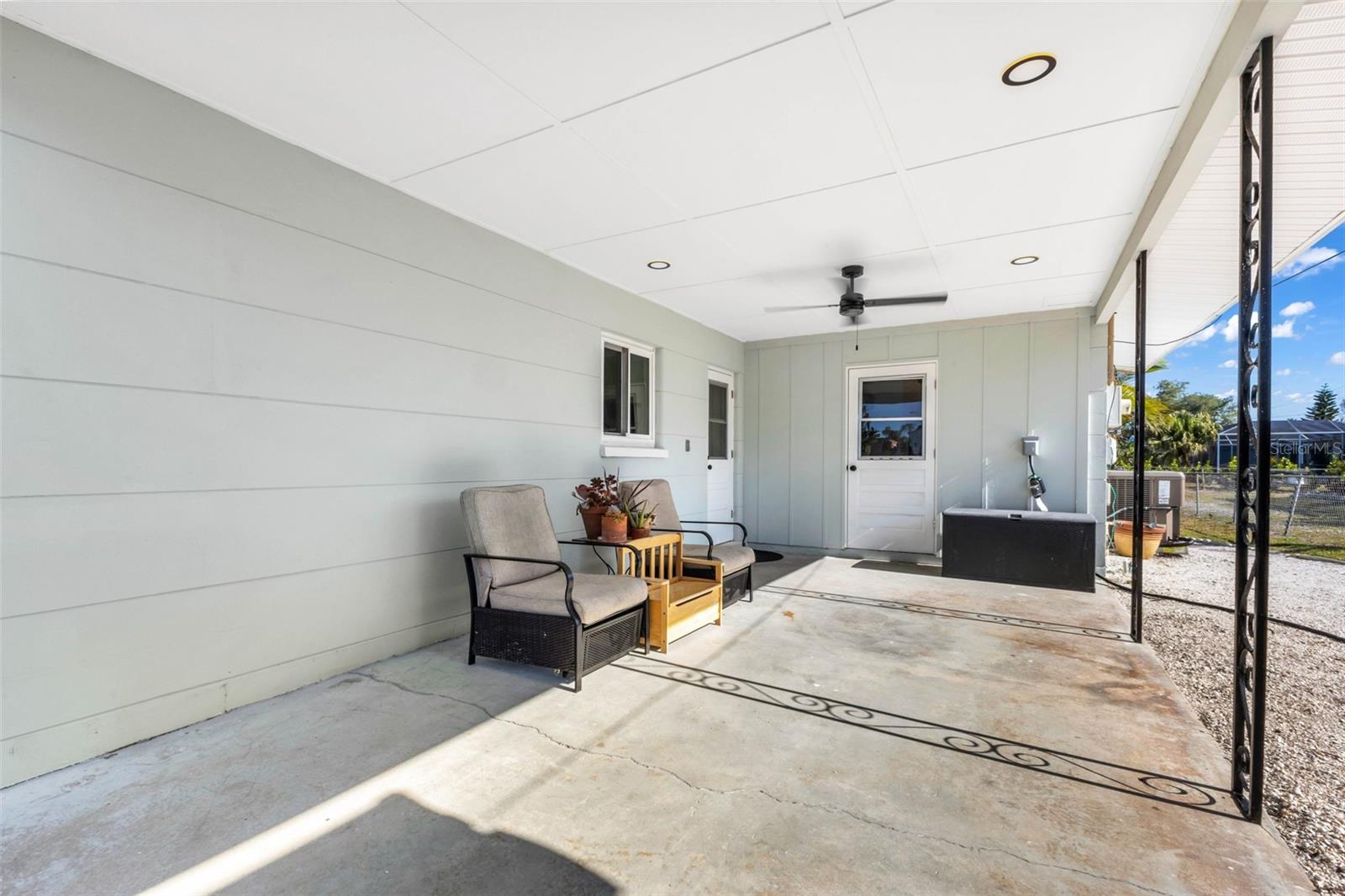 1495 S MARYKNOLL RD, ENGLEWOOD, FL, 34223