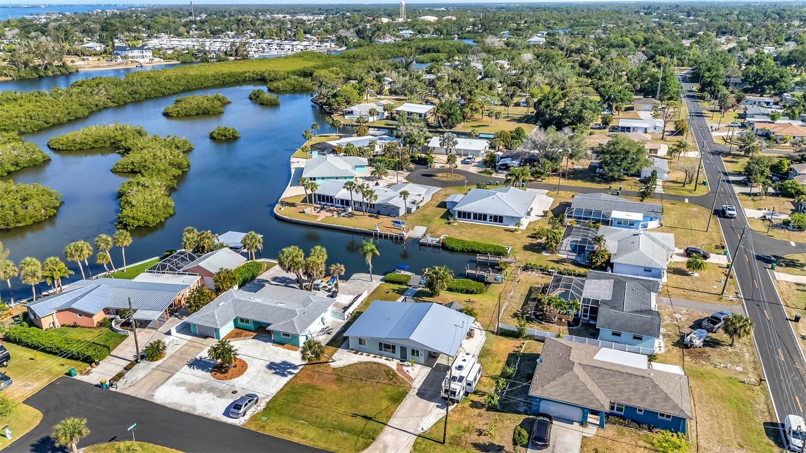 1495 S MARYKNOLL RD, ENGLEWOOD, FL, 34223
